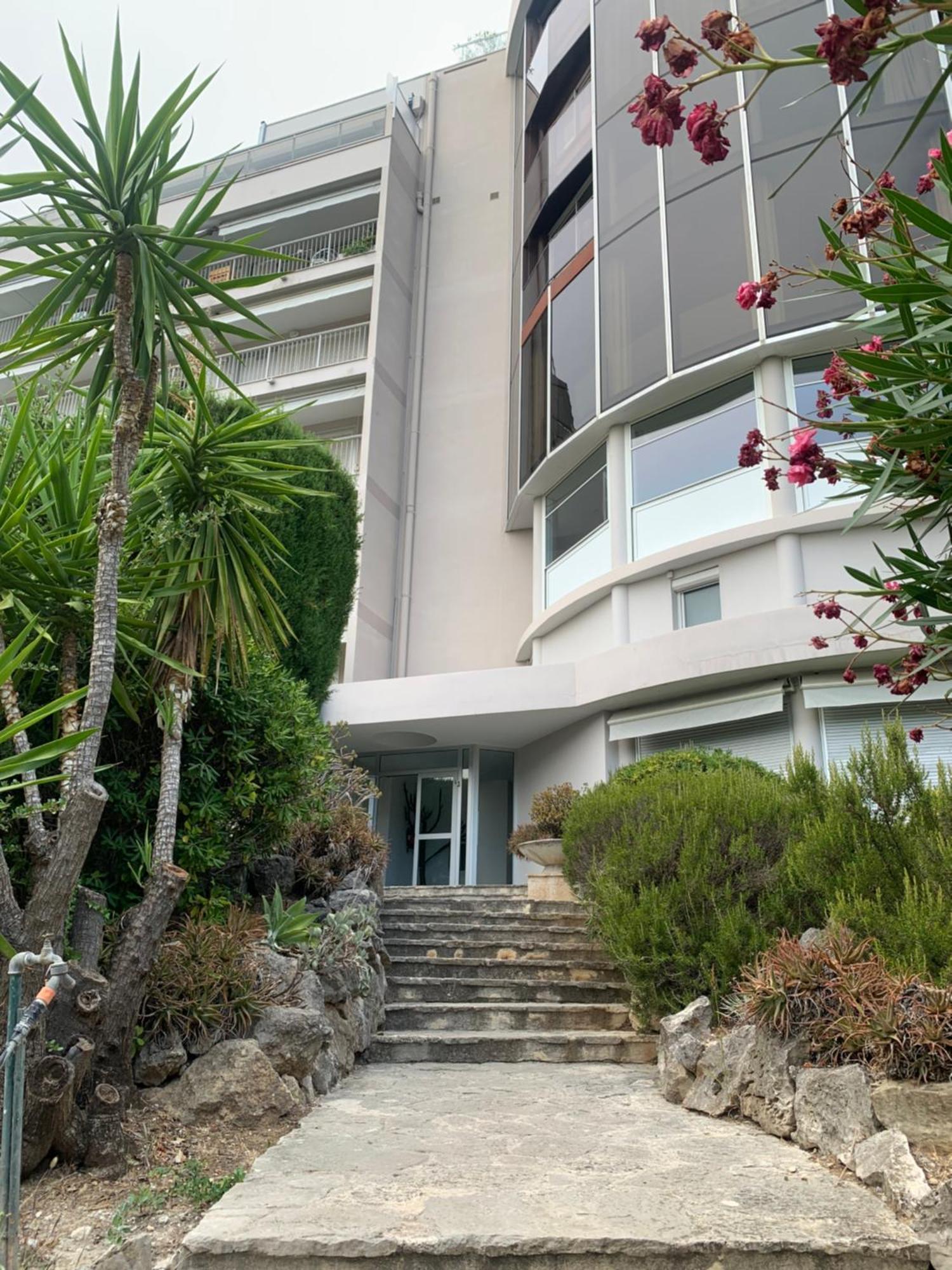 French Riviera Apartment With Swimming Pool And Free Parking Near Monaco 罗克布吕讷-卡普马丹 外观 照片