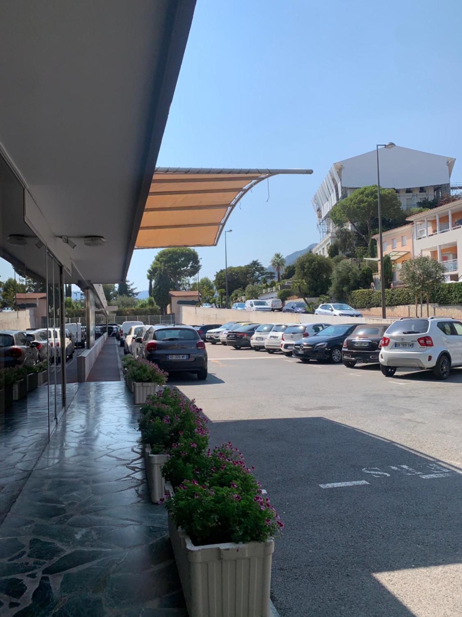 French Riviera Apartment With Swimming Pool And Free Parking Near Monaco 罗克布吕讷-卡普马丹 外观 照片