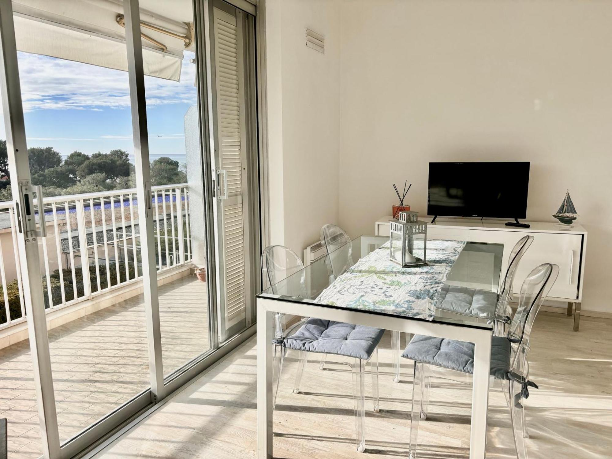 French Riviera Apartment With Swimming Pool And Free Parking Near Monaco 罗克布吕讷-卡普马丹 外观 照片