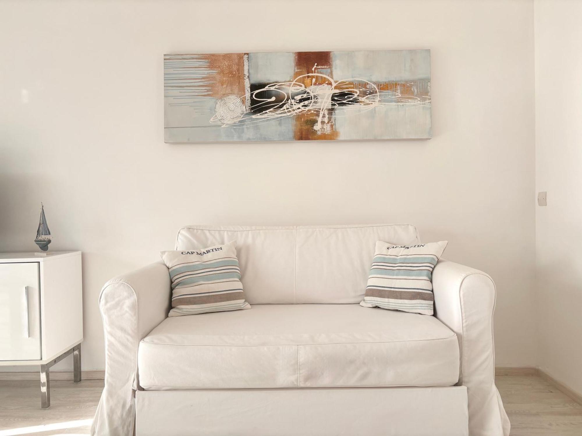 French Riviera Apartment With Swimming Pool And Free Parking Near Monaco 罗克布吕讷-卡普马丹 外观 照片